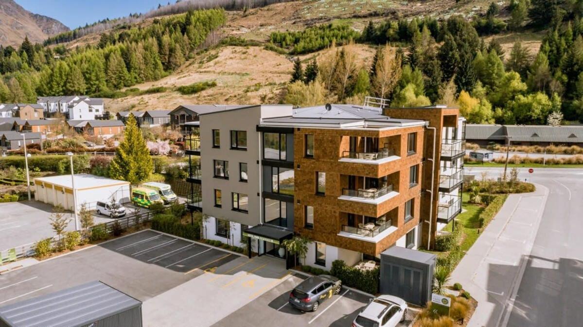 Te Awa At La Residence Du Parc Queenstown Exterior photo